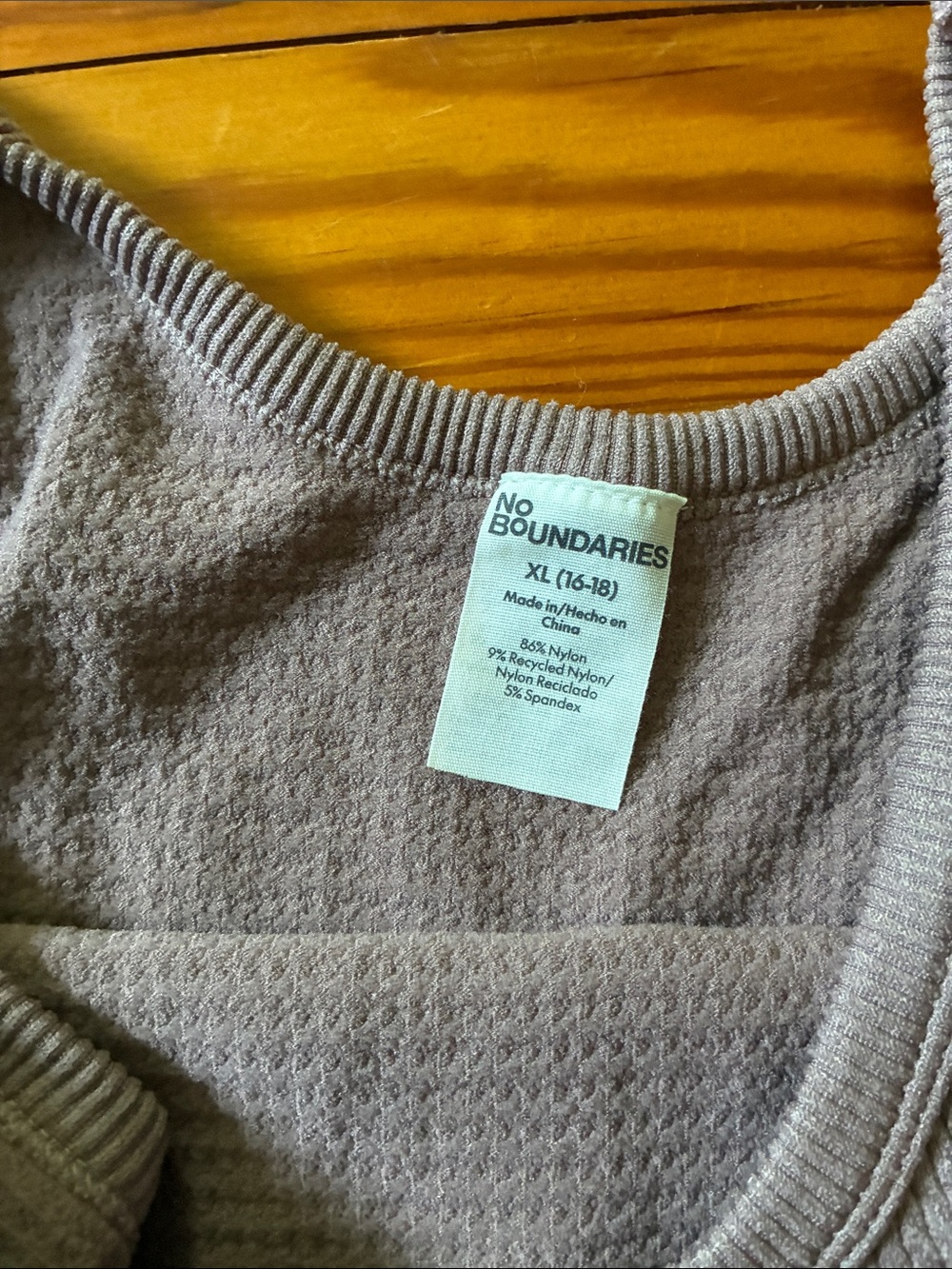 No Boundaries Ribbed Scoop Crop Tank - Picture 3 of 6